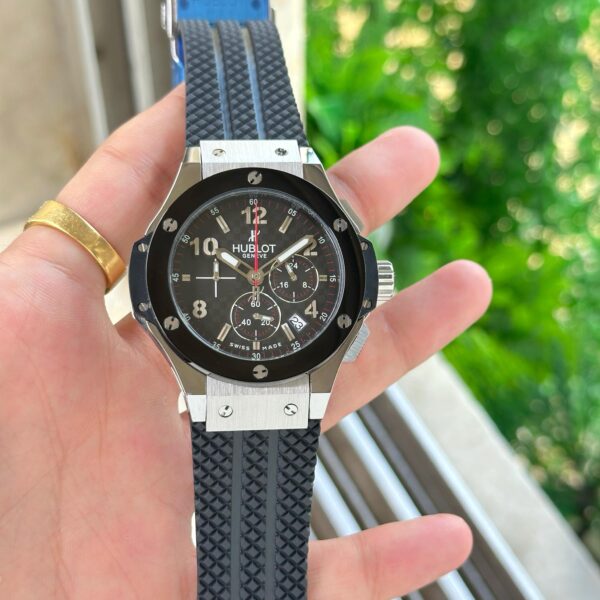 Hublot Big Bang Rosegold BLACK, iconic belt collection representing the fusion of art & luxury to your wrist. - Image 2