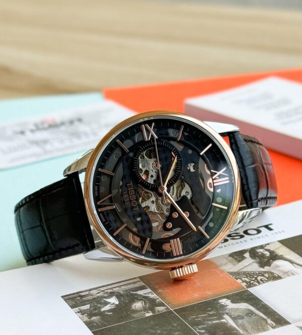 Tissot LeLocle is the ultimate automatic watch, now combined with the energy of the Powermatic movement and Classic looks. ✅