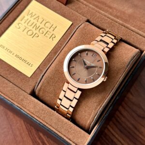 Perfectly made for outgoing and active ladies, this Michael Kors watch would be a great accessory to accompany
