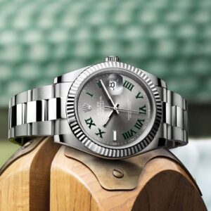 Few watches have attracted a mythology like that of the Rolex DateJust. This is a Flagship range enhancing the Brands name ROLEX & its Class.  ✅
