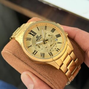 A perfect blend of precision, style, and durability. With its impressive features and impeccable condition, it's an excellent addition to any watch collection.♥️