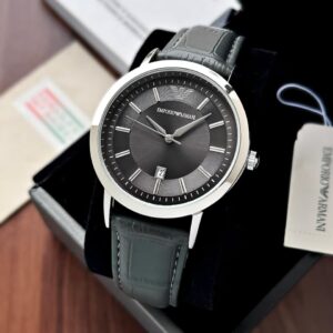 The Emporio Armani AR2429 is a men's analogue quartz watch from the Renato collection, often presented as a stylish gift for loved once. ⌚