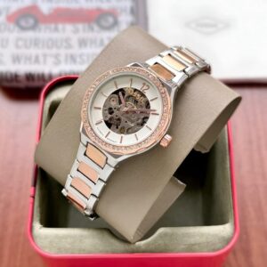 Add a distinctive flaire to your wardrobe with our new Fossil sleek mechanical watch Collection with explode skeleton dial ✅